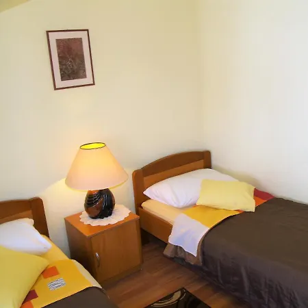 Aniica Apartment