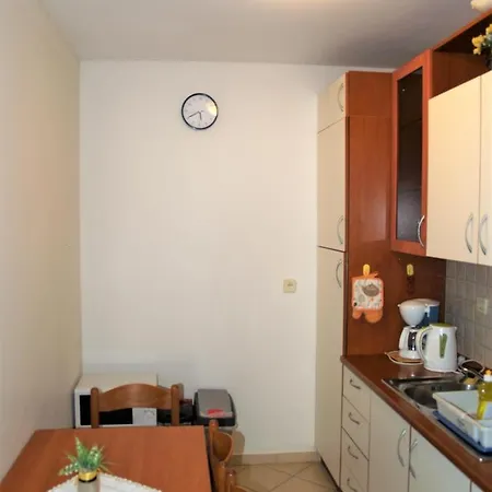 Aniica Apartment